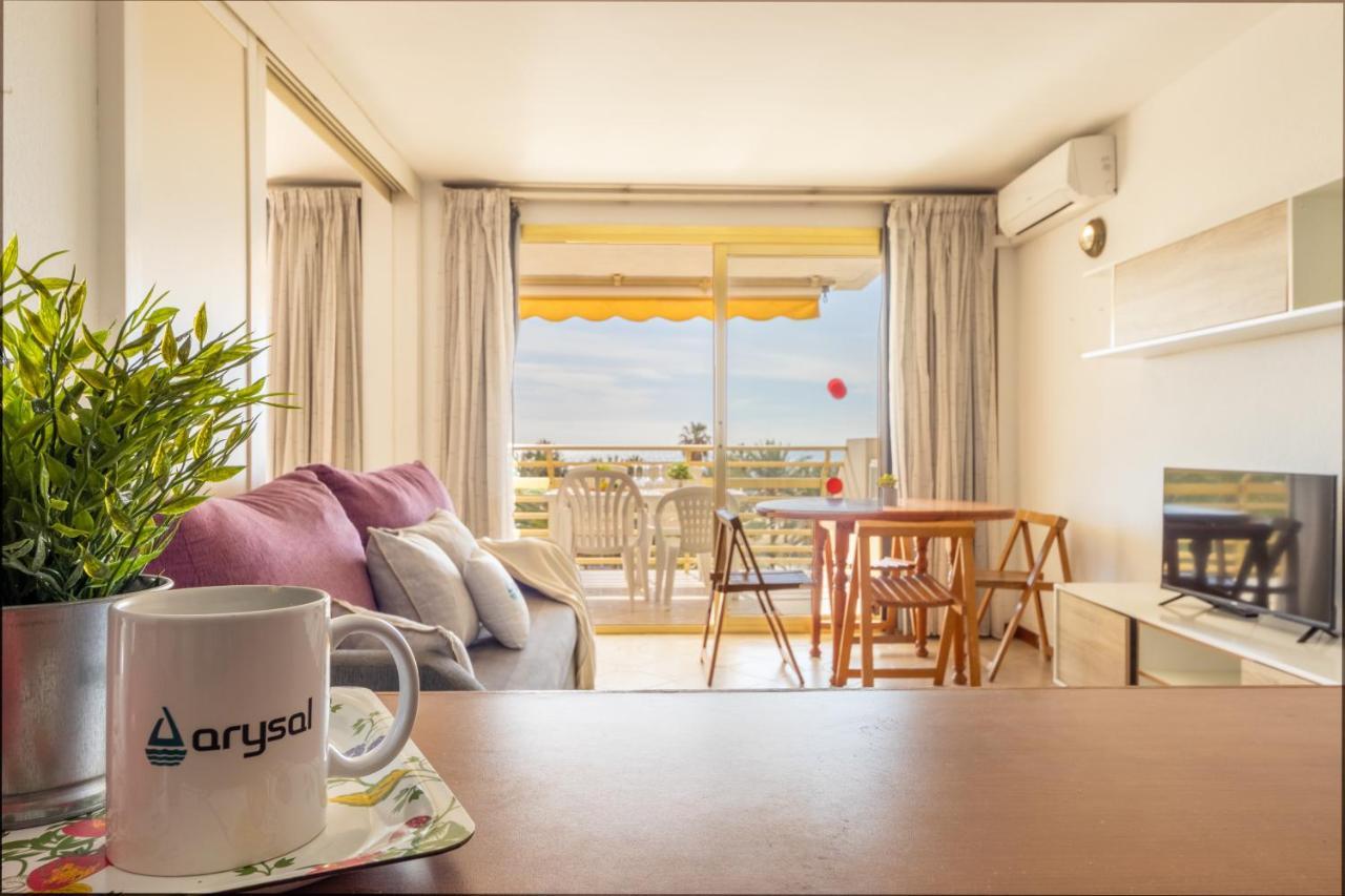 Novelty 2 Habitaciones Vista Al Mar サロウ エクステリア 写真