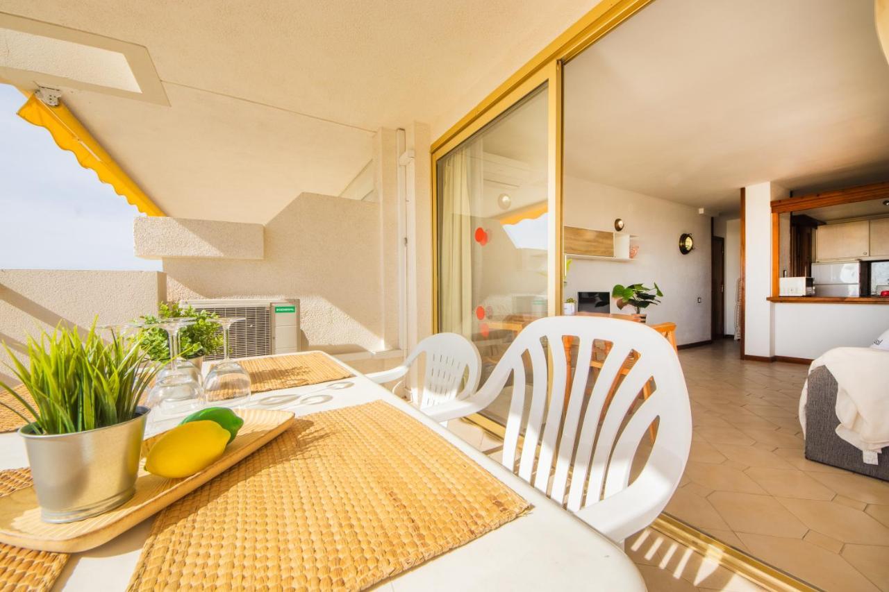 Novelty 2 Habitaciones Vista Al Mar サロウ エクステリア 写真