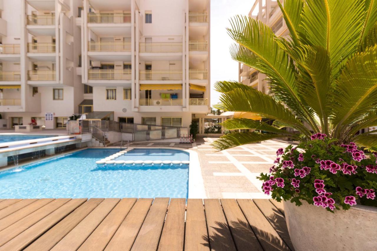 Novelty 2 Habitaciones Vista Al Mar サロウ エクステリア 写真