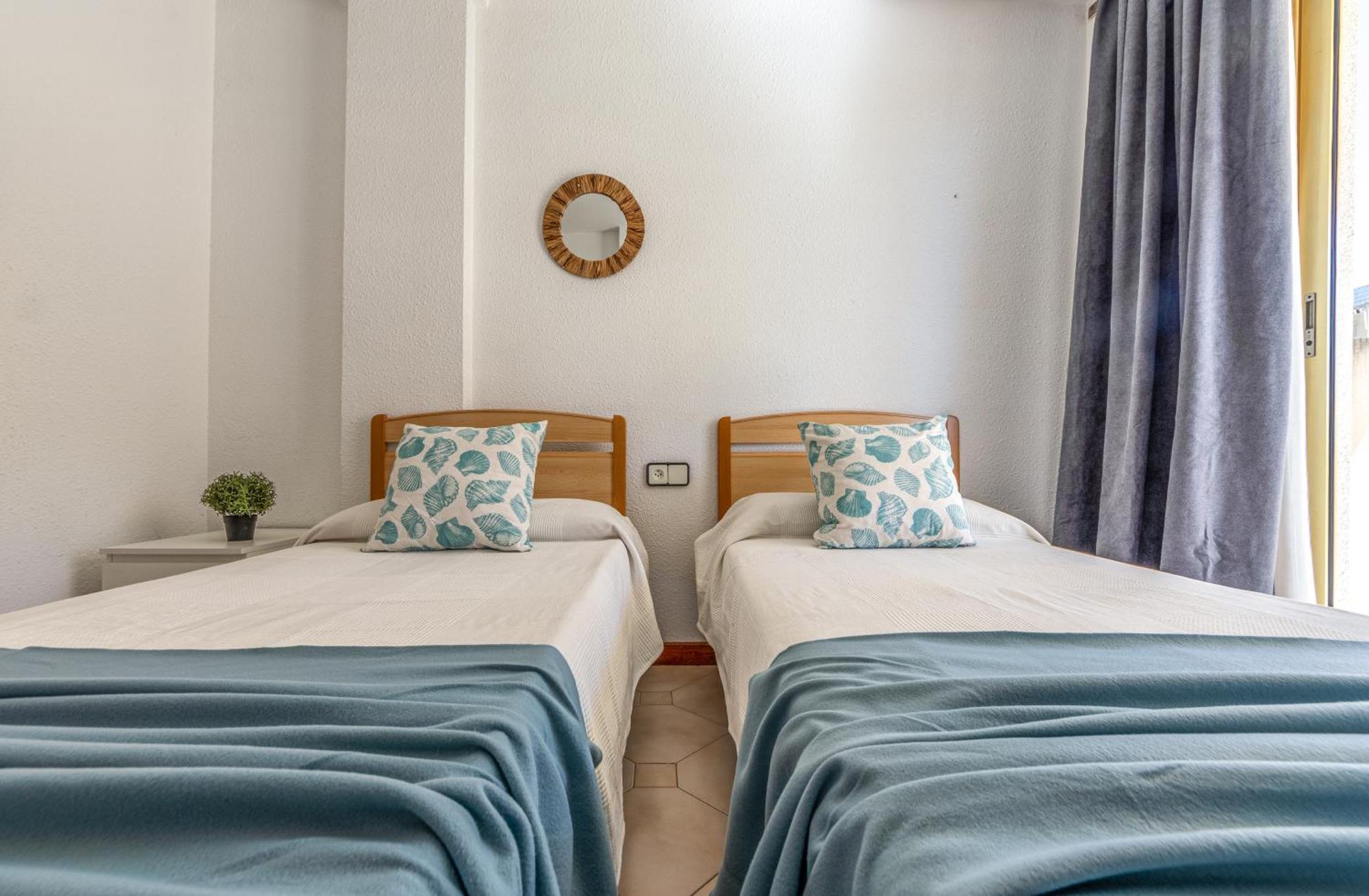 Novelty 2 Habitaciones Vista Al Mar サロウ エクステリア 写真